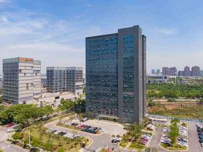 捷報(bào)頻傳！智能制造產(chǎn)業(yè)園榮膺南京市“服務(wù)貿(mào)易集聚發(fā)展示范區(qū)”